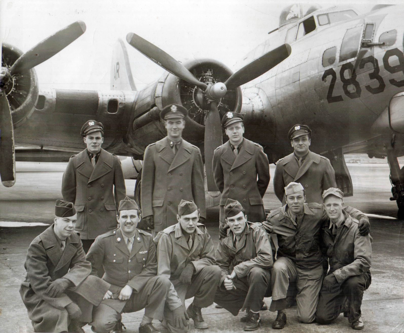 Greenwalt's Crew - 603rd Squadron - Training 1945